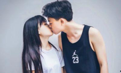 男人亲吻女人视频,男人亲吻女人，浪漫画面定格永恒