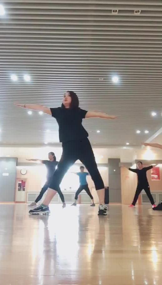 舞蹈热身视频,轻松开启活力舞动之旅