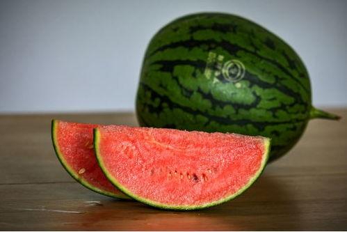 51黑瓜吃料网入口最新