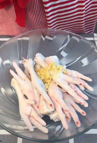 鸡爪的做法视频,美味诱人，轻松学会！