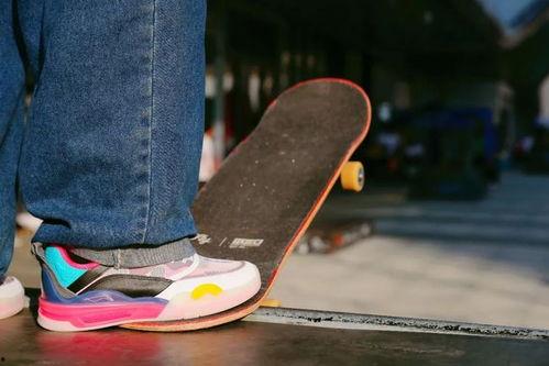 滑板鞋视频,街头潮流风采大揭秘