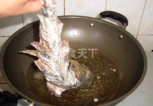 鲤鱼做法视频,视频详解家常美味鲤鱼做法