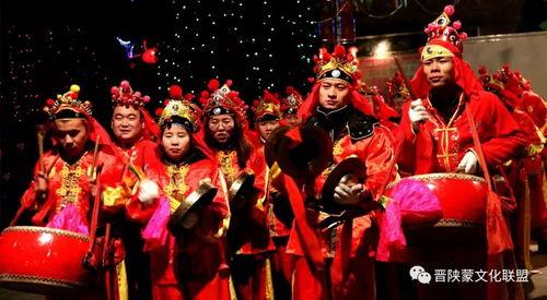 敲锣打鼓视频,欢腾视听盛宴