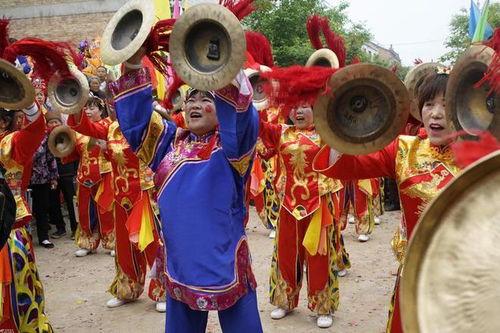 敲锣打鼓视频,欢腾视听盛宴