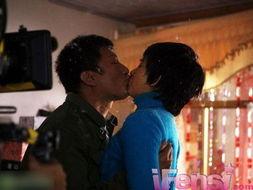 亲嘴视频播放,亲嘴视频播放背后的故事与情感