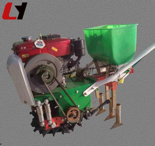 播种机视频,播种机高效作业现场实况解析