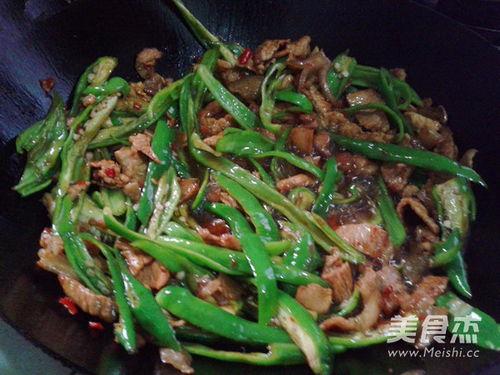 炒肉视频,轻松学会美味肉菜制作