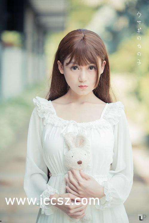 反差婊吃瓜红料爆料免费,揭秘娱乐圈红料风云